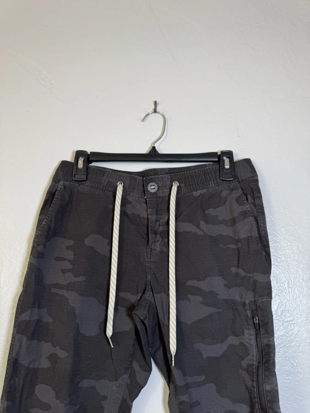 Vuori Ripstop Camo Pants - Picture 5 of 14